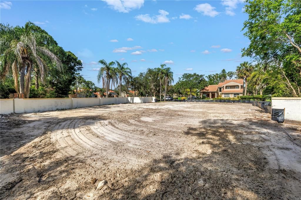 Backyard, Exterior