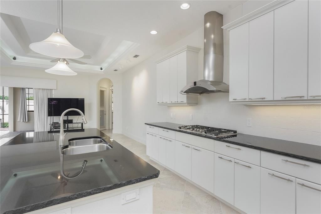 Interior, Kitchen, Pendant Lights, Recessed Lighting