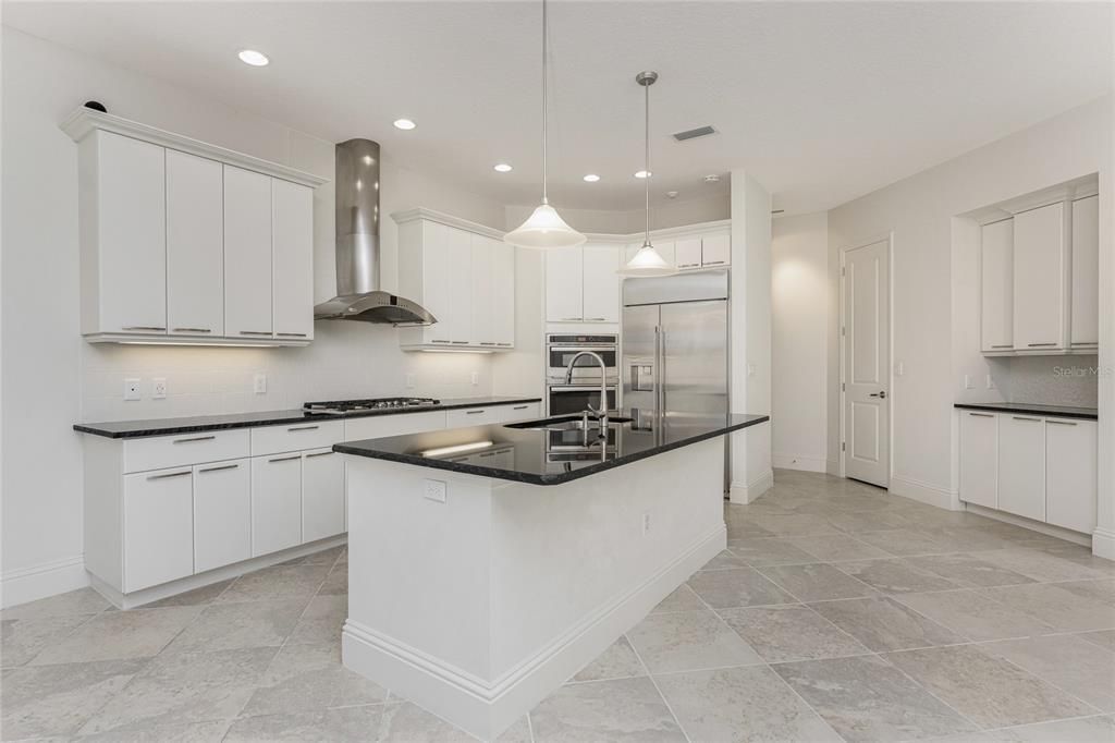 Interior, Kitchen, Pendant Lights, Recessed Lighting, Stainless Steel Appliances