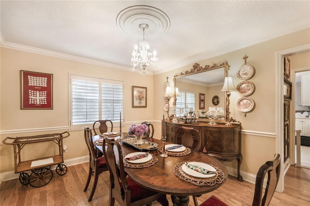 Chandelier, Dining room, Interior, Wood Texture Flooring