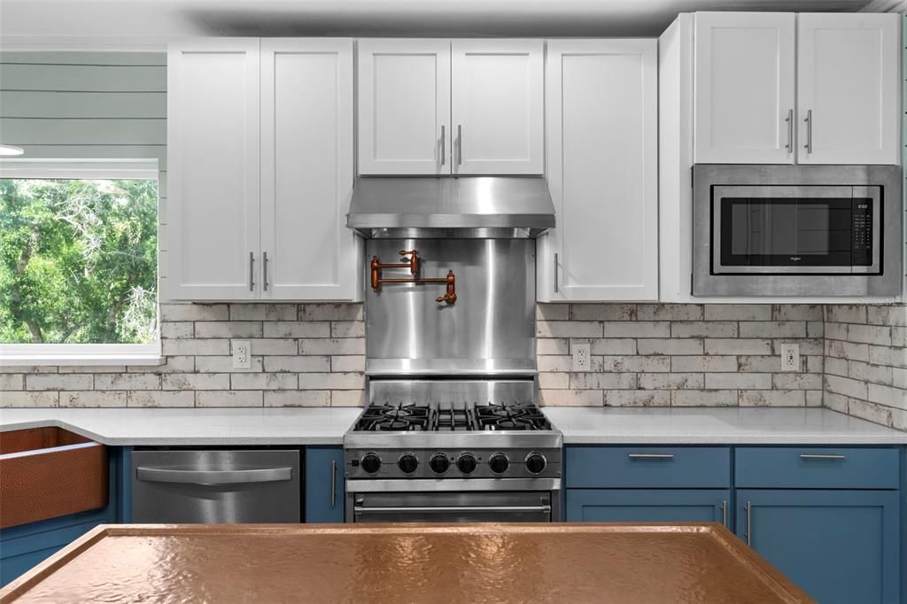 Interior, Kitchen, Stainless Steel Appliances