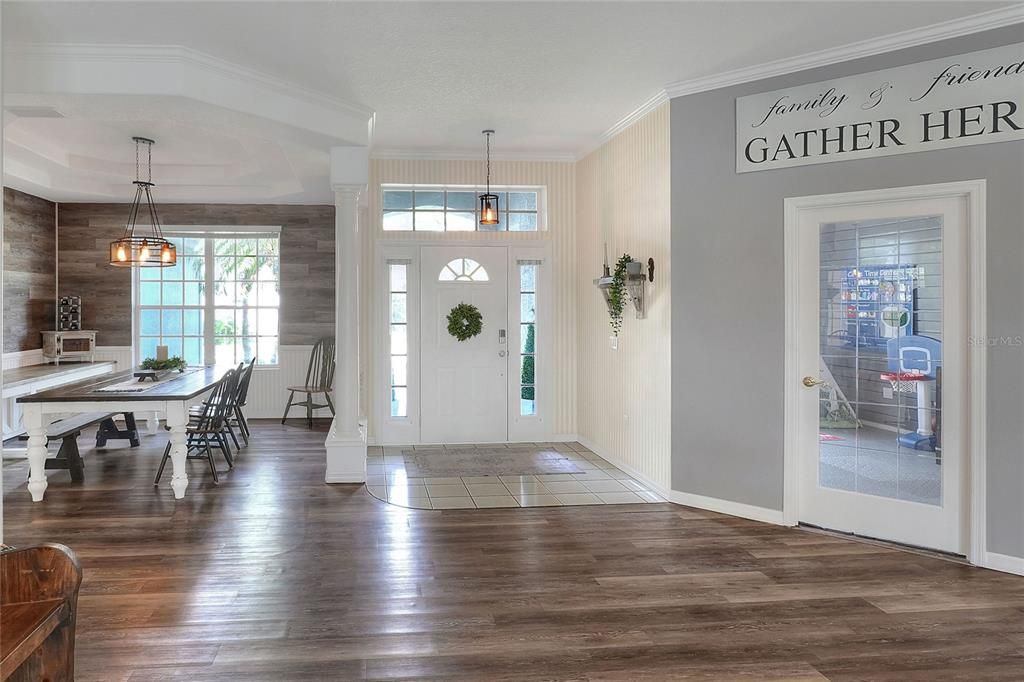 Home Office, Interior, Pendant Lights, Wood Texture Flooring