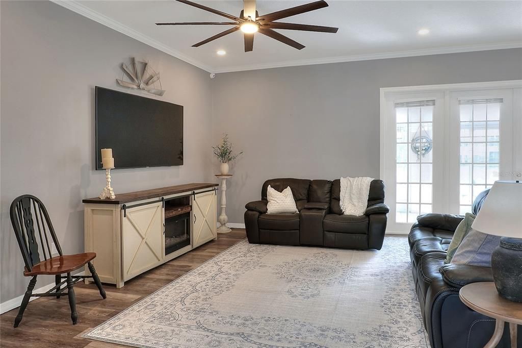 Interior, Living room, Recessed Lighting, Wood Texture Flooring