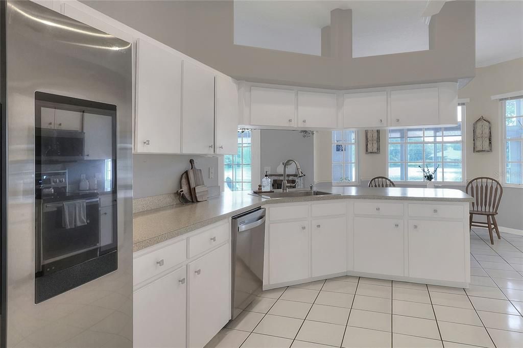 Interior, Kitchen, Stainless Steel Appliances, Water