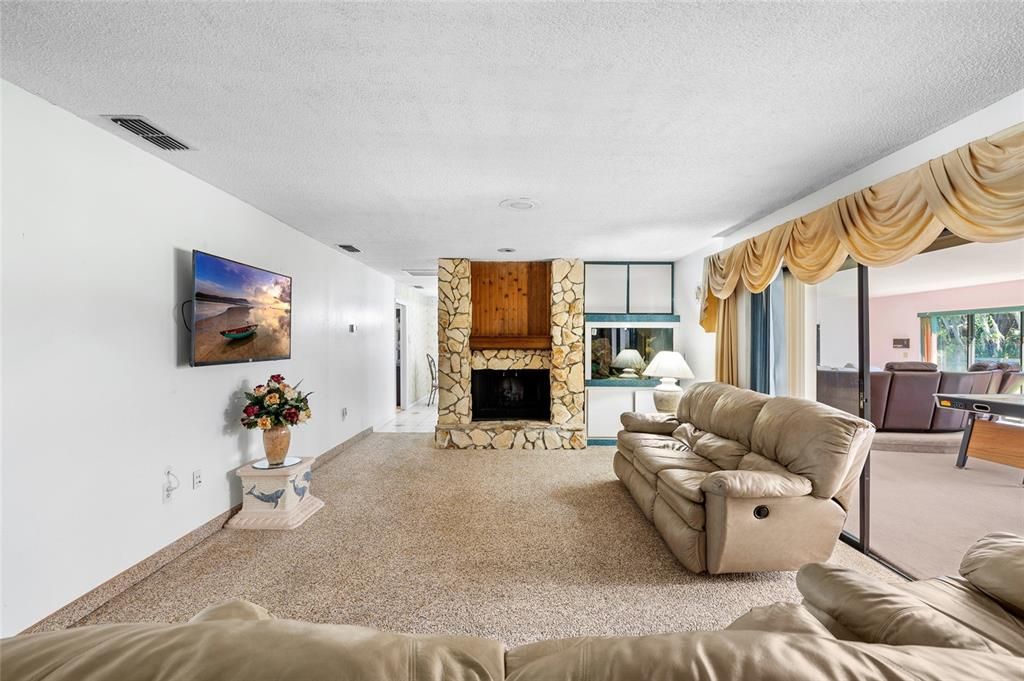 Fireplace, Interior, Living room