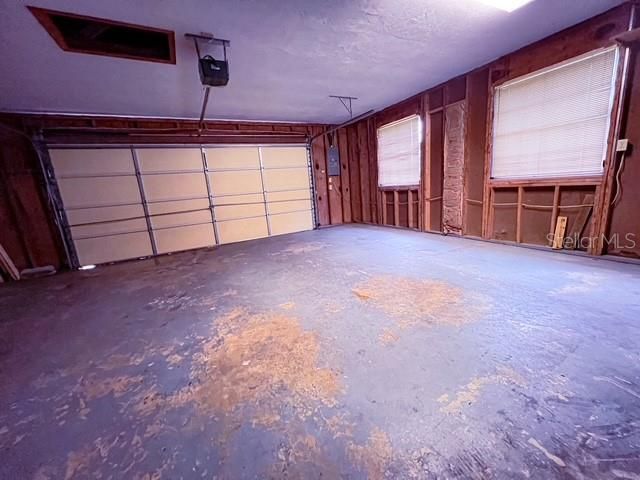 Garage, Interior
