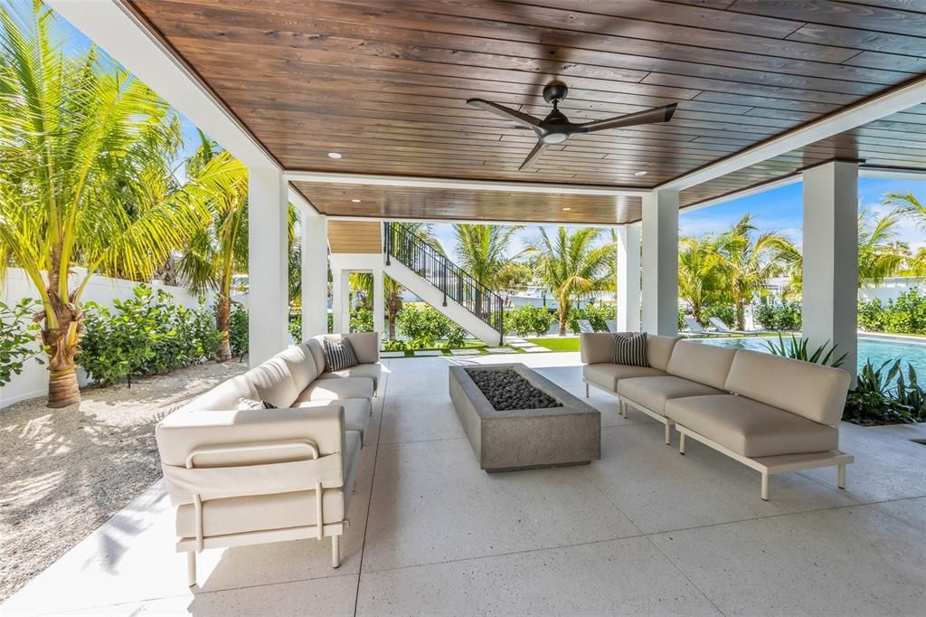 Exterior, Recessed Lighting, Water, Wooden Ceilings
