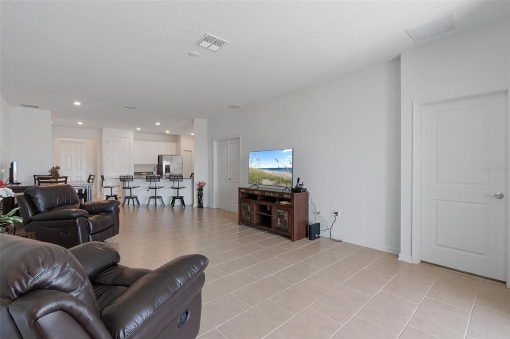 Interior, Kitchen, Living room, Recessed Lighting