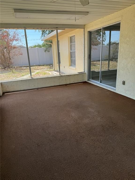 Empty room, Interior, Sun Room
