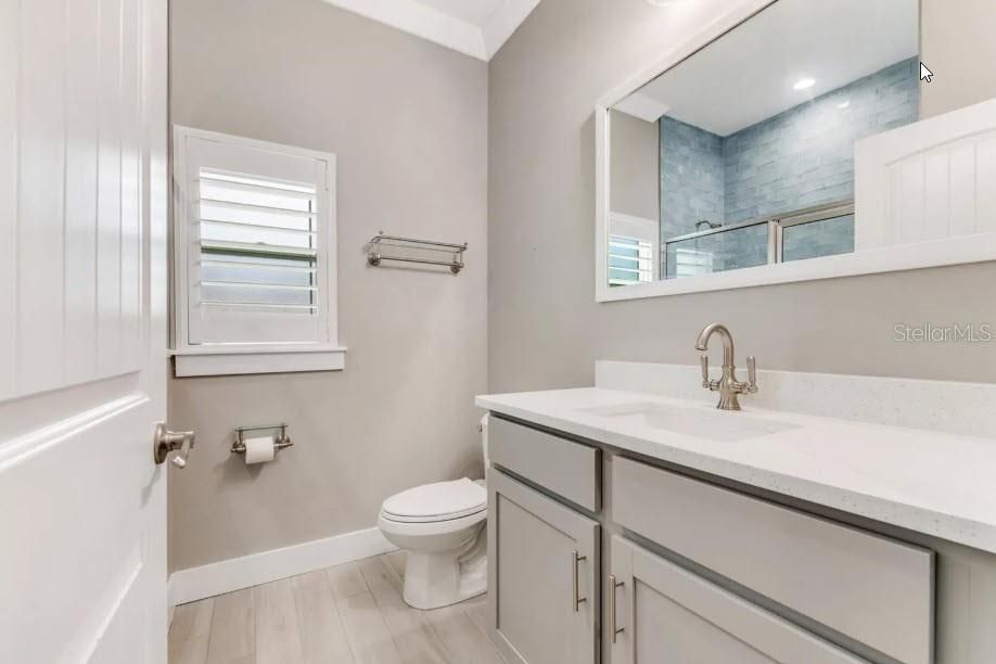 Bathroom, Interior, Recessed Lighting, Wood Texture Flooring