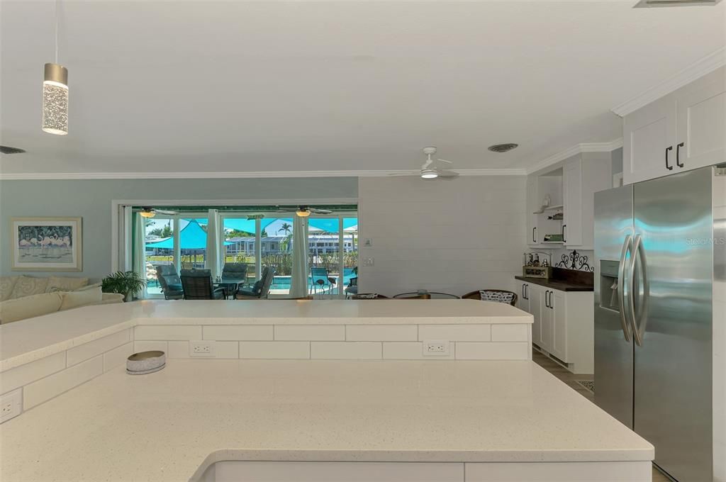 Dining room, Interior, Kitchen, Stainless Steel Appliances, Water