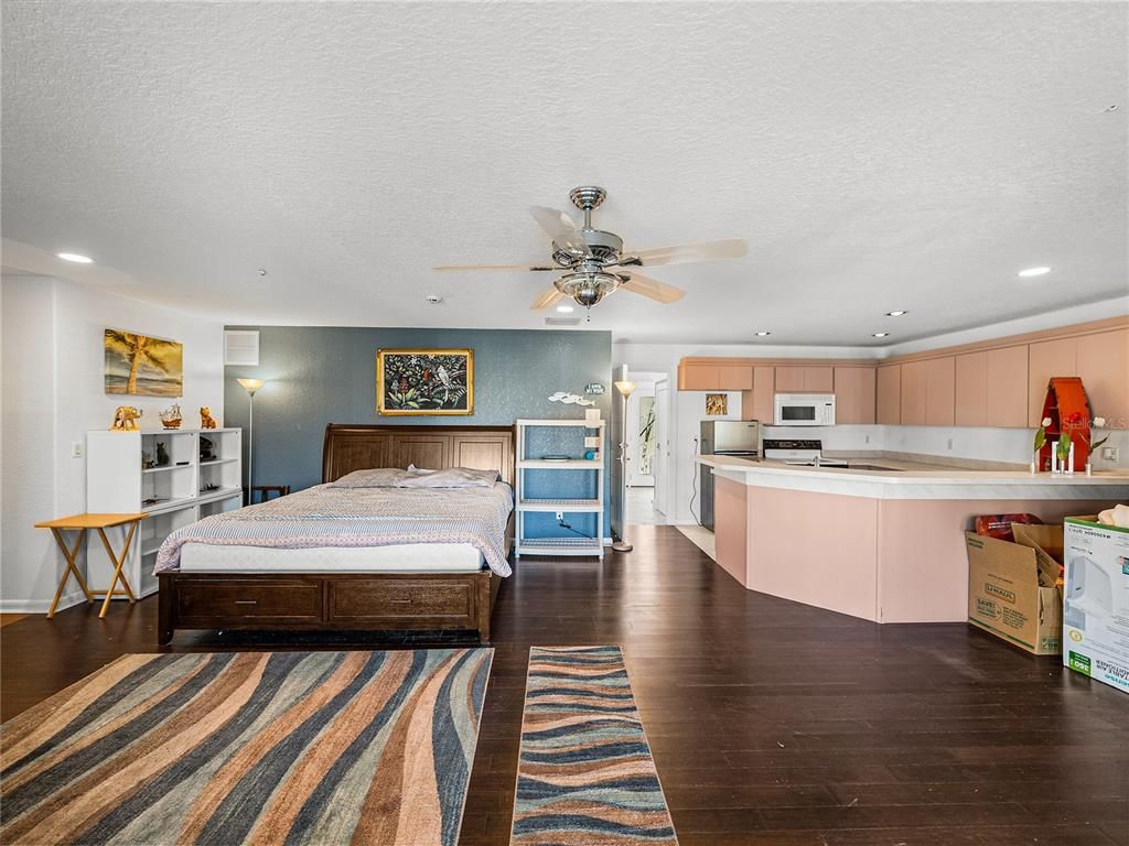 Bedroom, Interior, Kitchen, Recessed Lighting, Wood Texture Flooring