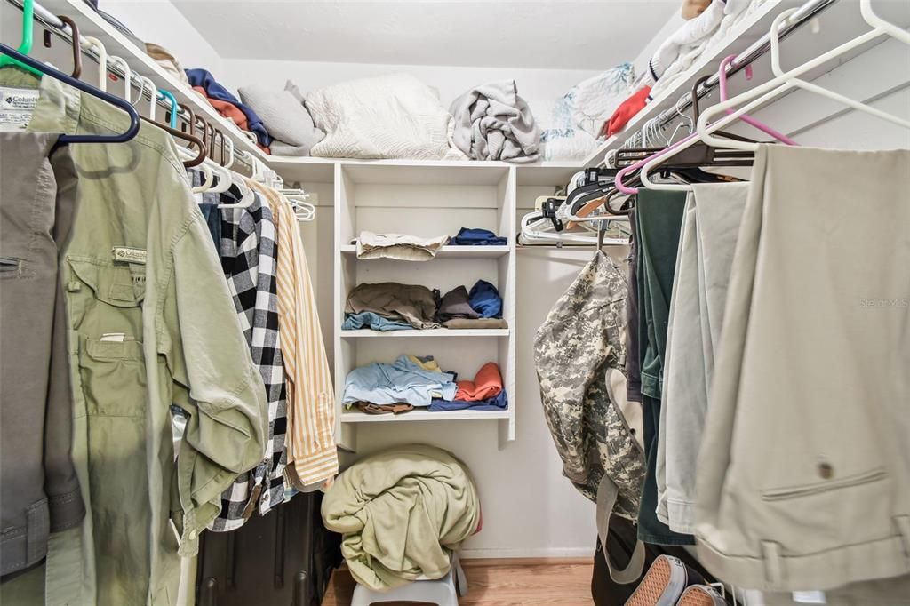 Interior, Walk-in Closets, Wood Texture Flooring