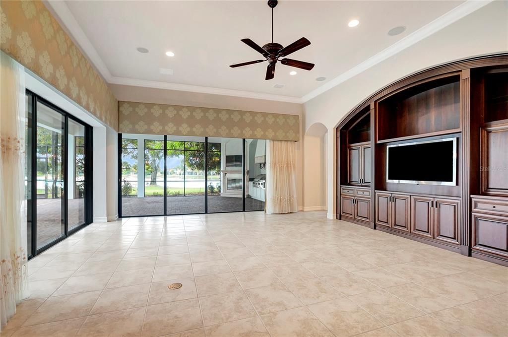 Empty room, Interior, Recessed Lighting