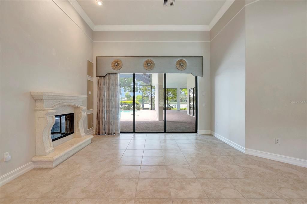 Fireplace, Interior, Recessed Lighting