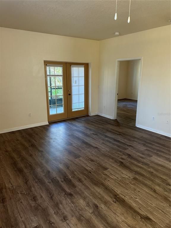 Empty room, Interior, Pendant Lights, Wood Texture Flooring