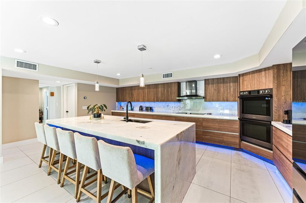 Interior, Kitchen, Pendant Lights, Recessed Lighting, Stainless Steel Appliances