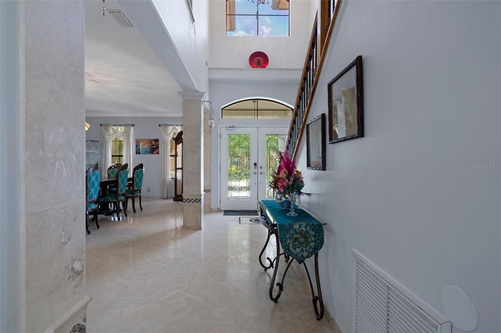 Dining room, Interior