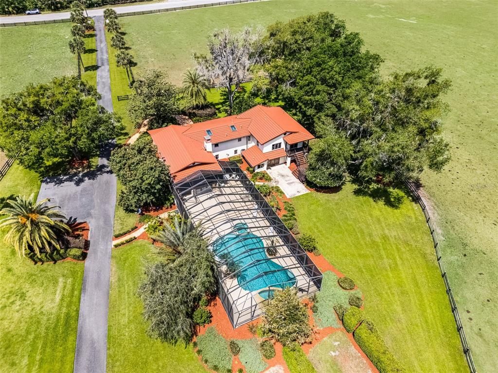 Exterior, Drone