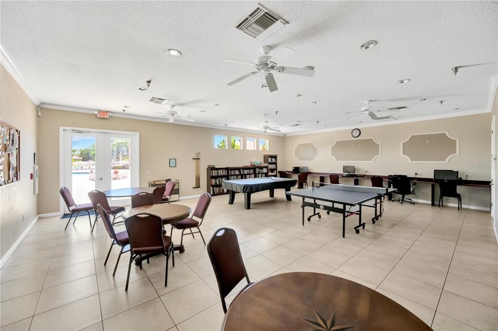 Dining room, Game Room, Interior, Living room, Recessed Lighting