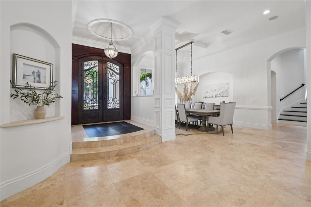 Chandelier, Dining room, Interior, Pendant Lights, Recessed Lighting