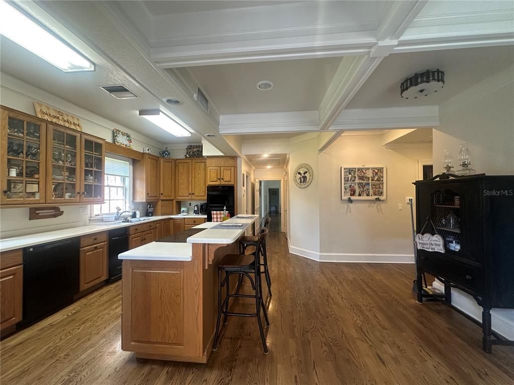 Interior, Kitchen, Recessed Lighting, Wood Texture Flooring