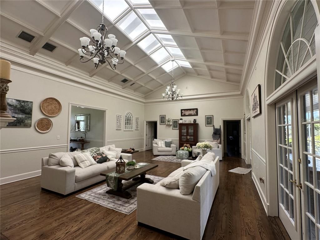 Chandelier, Interior, Living room, Wood Texture Flooring