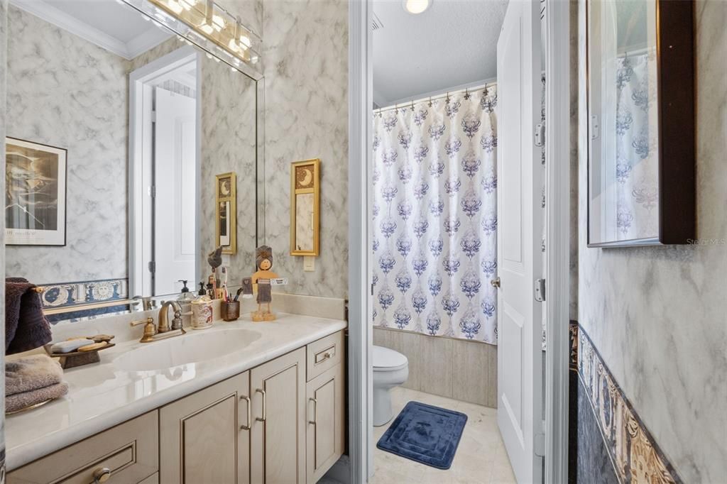 Bathroom, Interior, Recessed Lighting