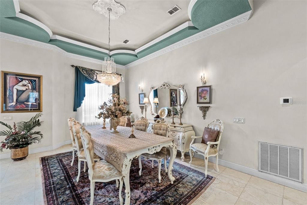 Chandelier, Dining room, Interior