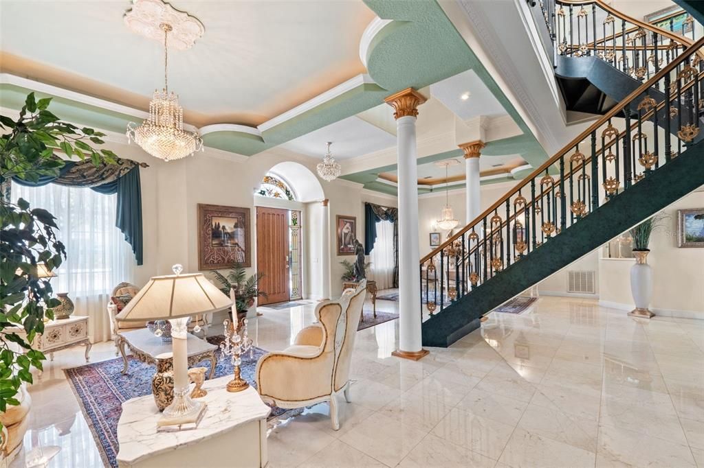 Chandelier, Interior