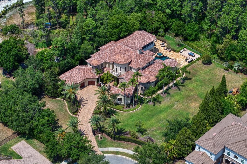 Exterior, Drone