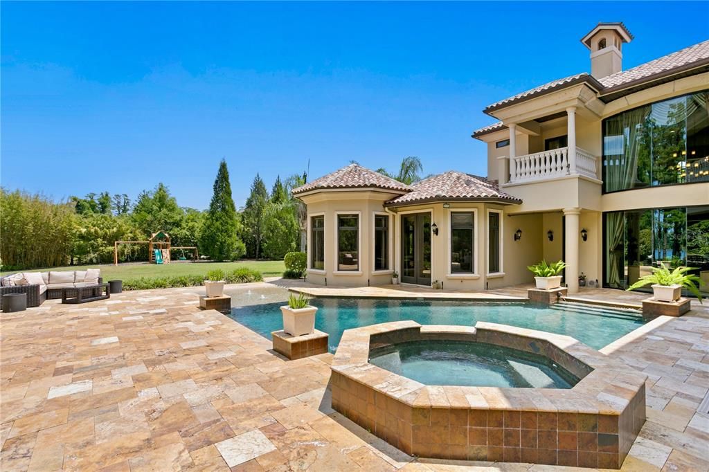 Exterior, Pool
