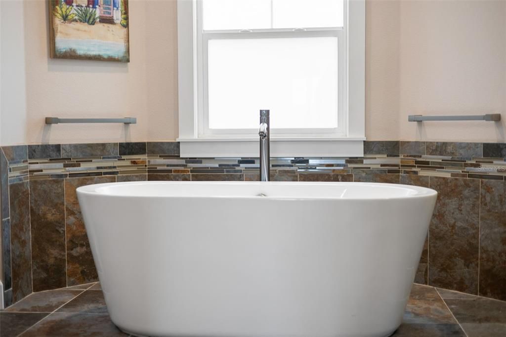 Bathroom, Free Standing Baths, Interior