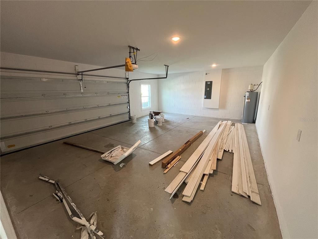 Garage, Interior, Recessed Lighting