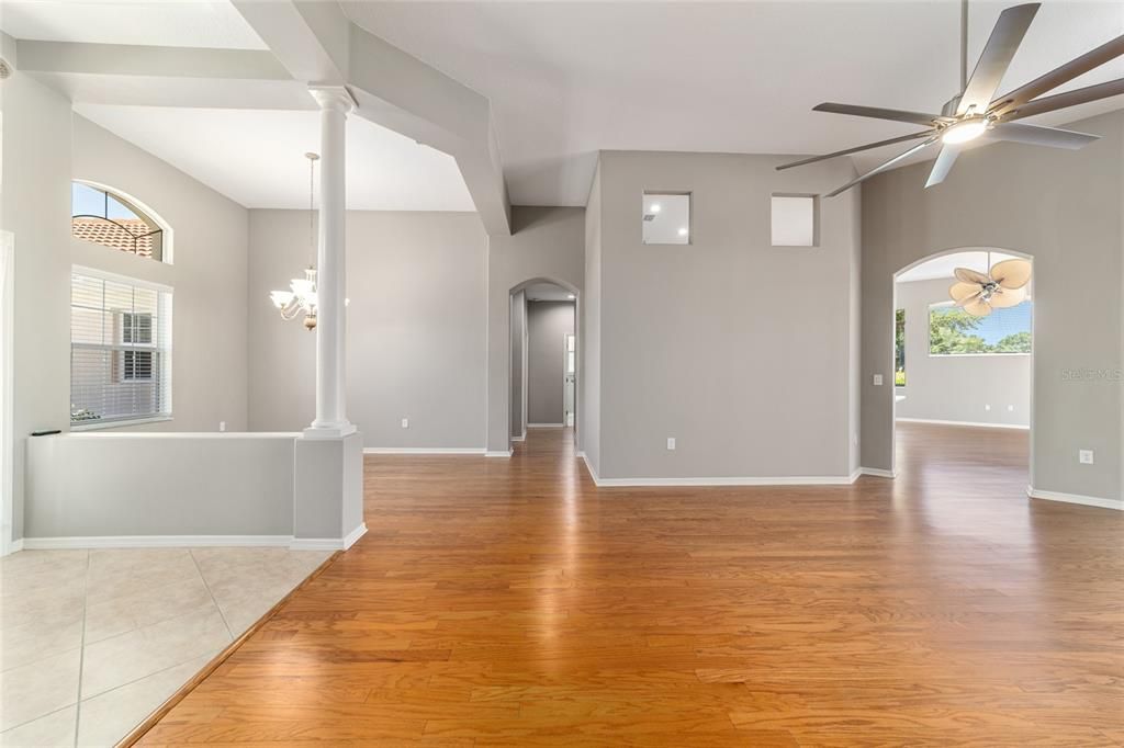 Chandelier, Empty room, Interior, Wood Texture Flooring