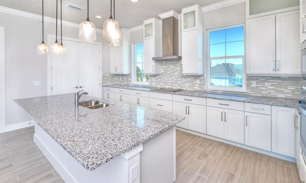 Interior, Kitchen, Pendant Lights, Recessed Lighting, Wood Texture Flooring