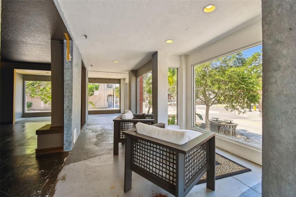 Interior, Recessed Lighting