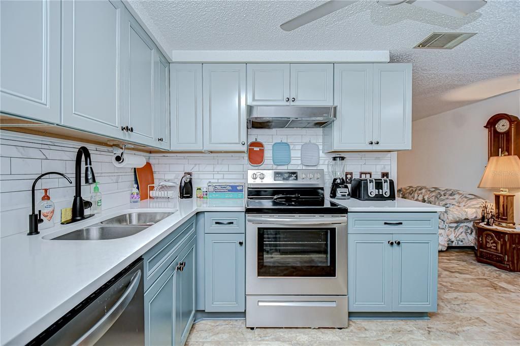 Interior, Kitchen, Stainless Steel Appliances