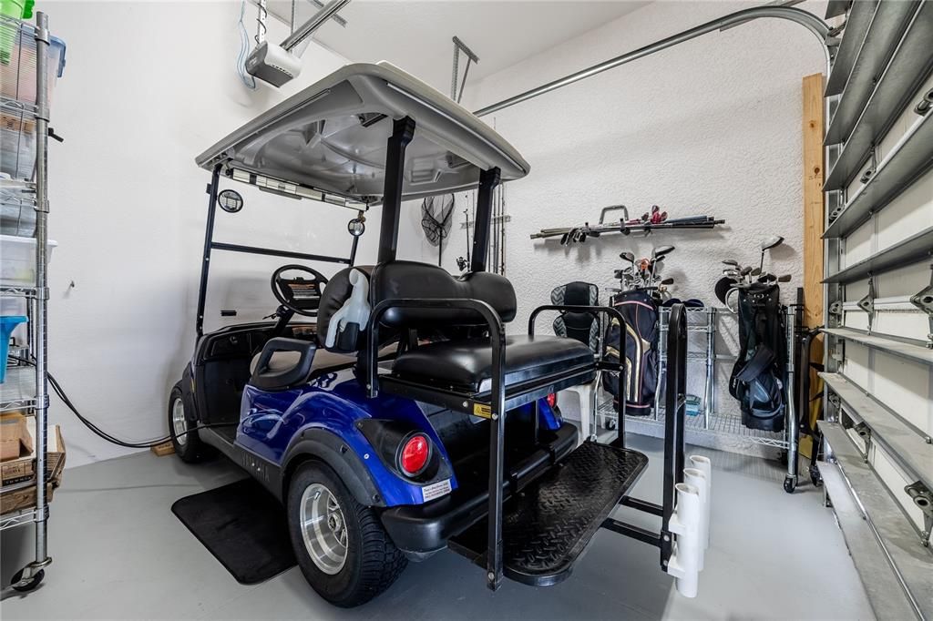 Garage, Interior