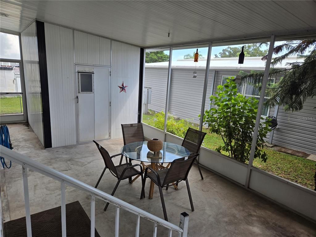 Dining room, Interior, Sun Room