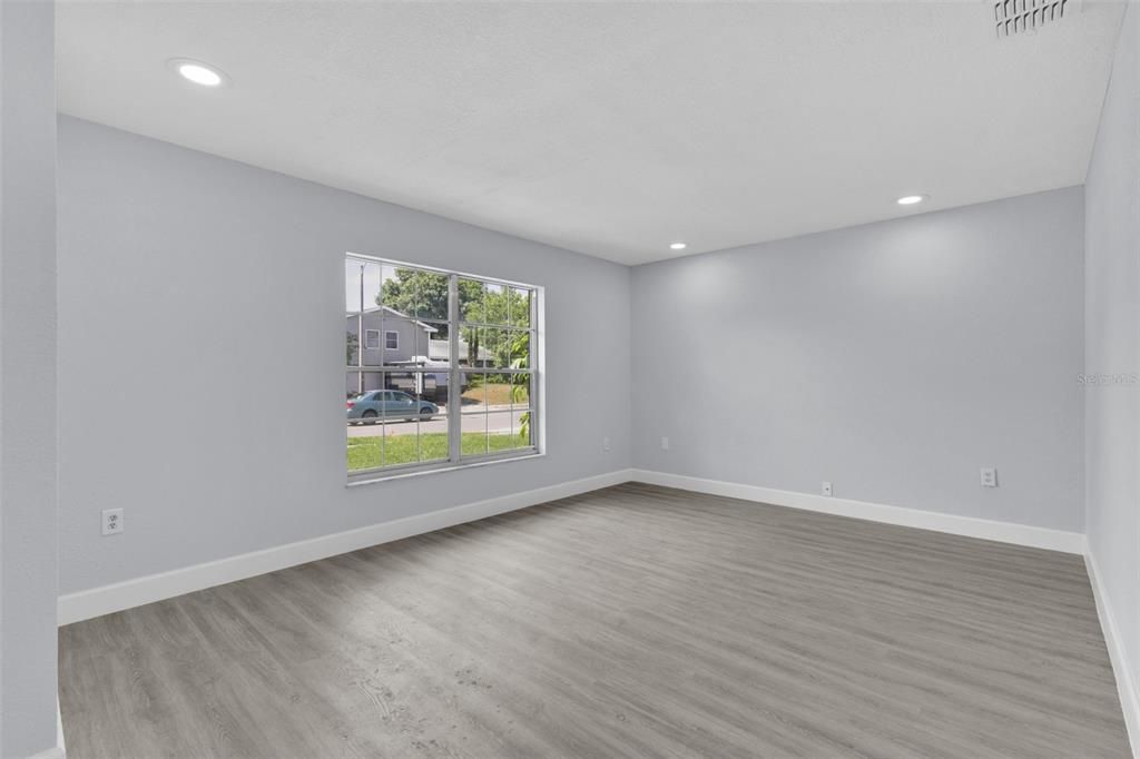 Empty room, Interior, Recessed Lighting, Wood Texture Flooring