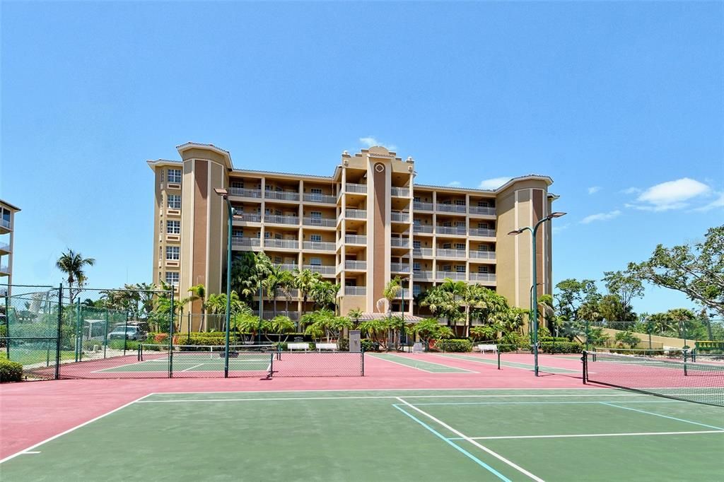 Exterior, Tennis Courts