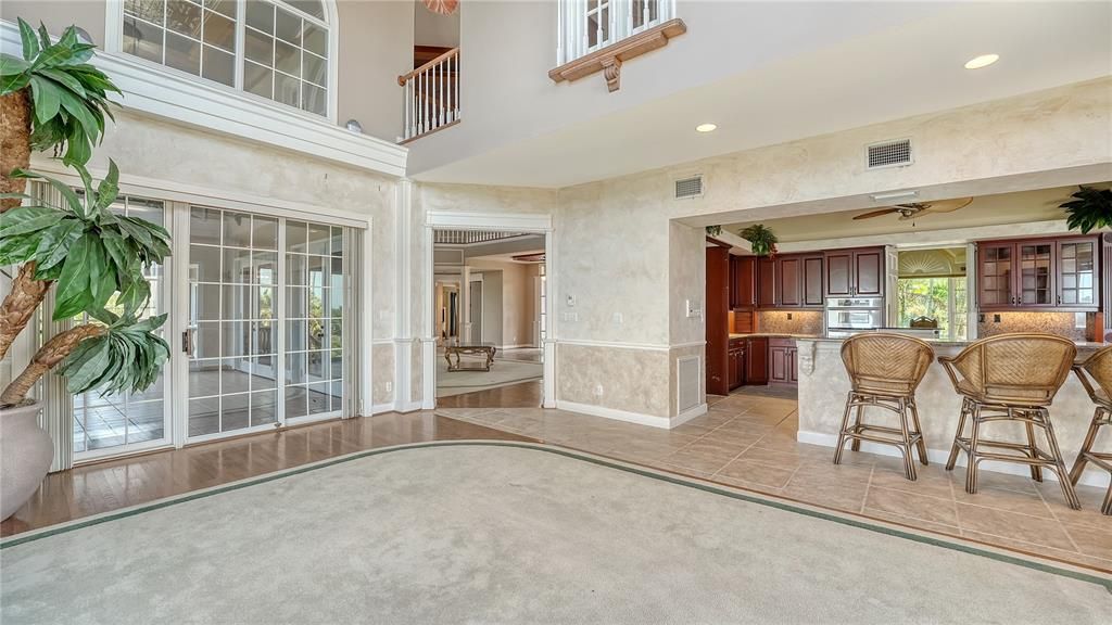 Interior, Kitchen, Recessed Lighting