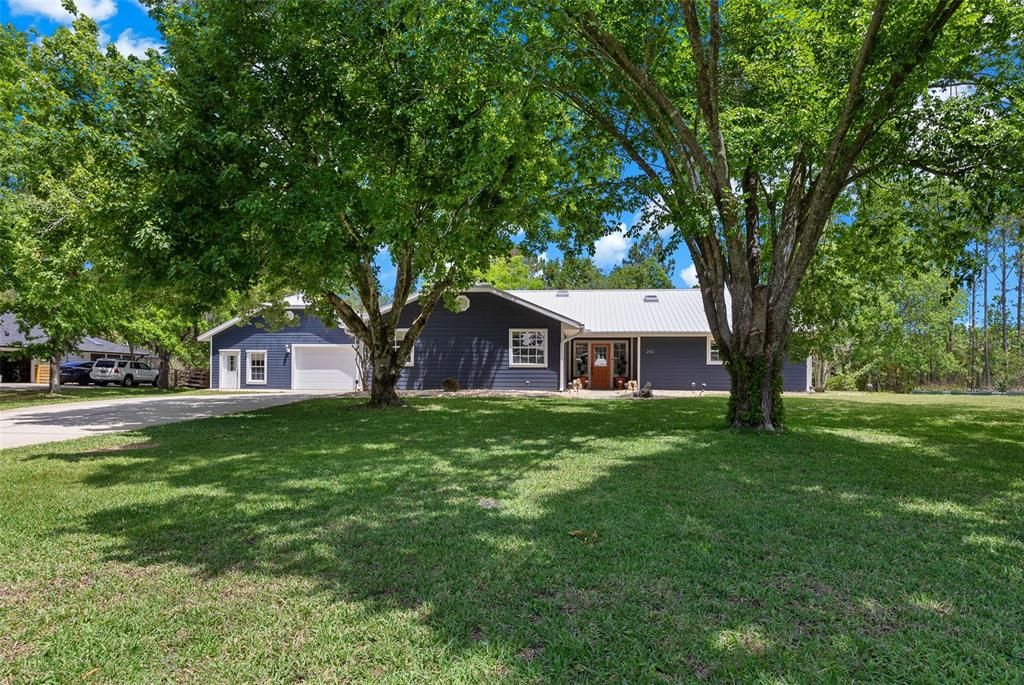 Backyard, Exterior