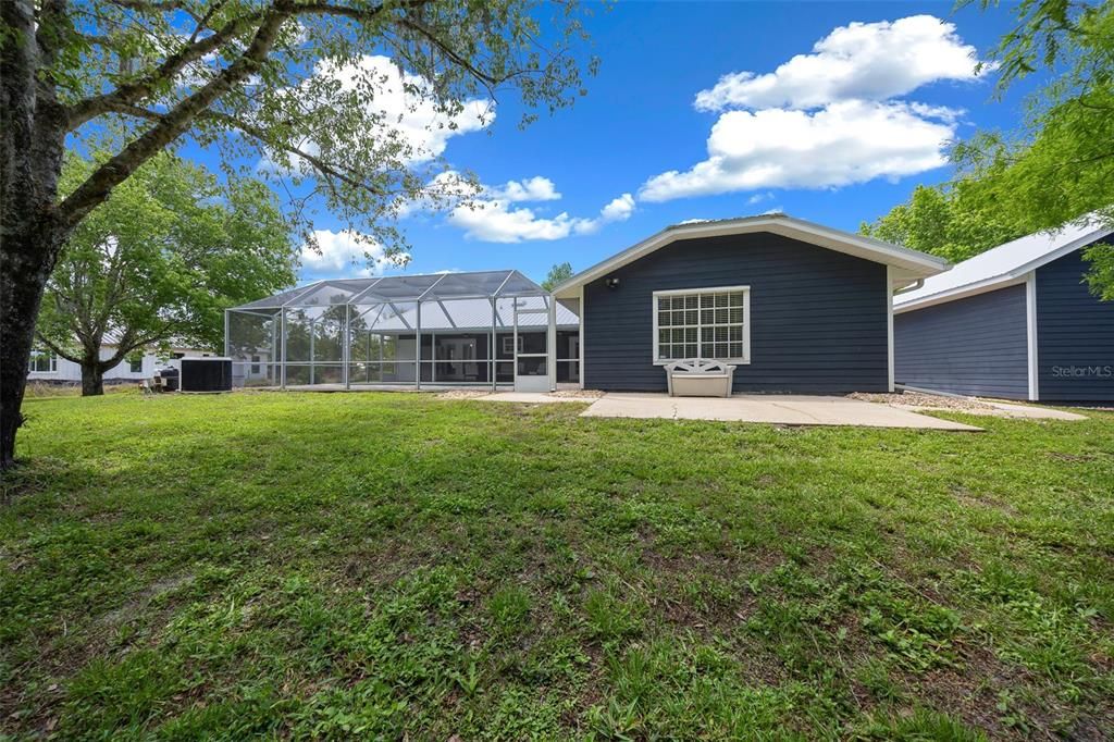 Backyard, Exterior