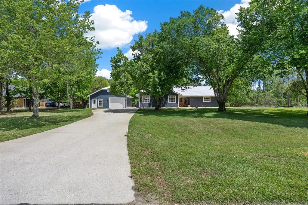 Backyard, Exterior