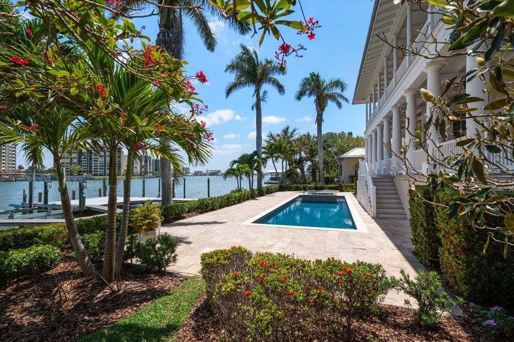 Exterior, Pool, Water