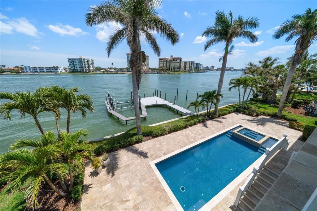 Exterior, Pool, Water