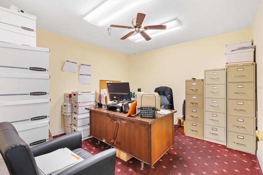 Home Office, Interior