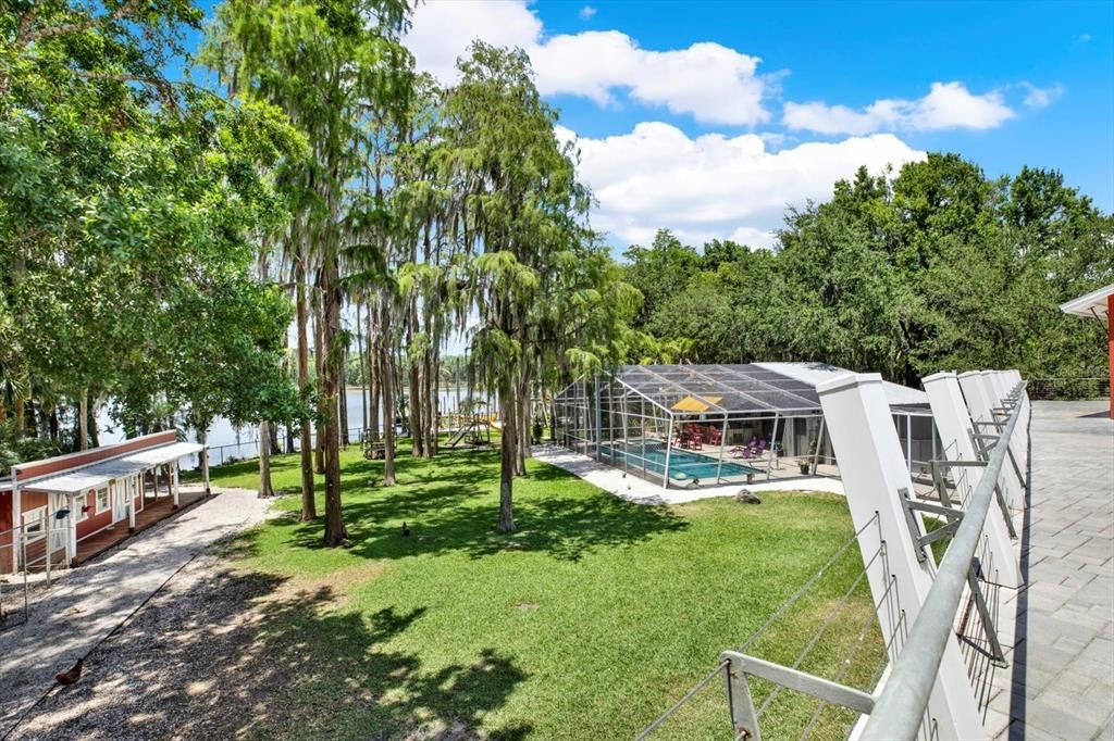 Backyard, Exterior
